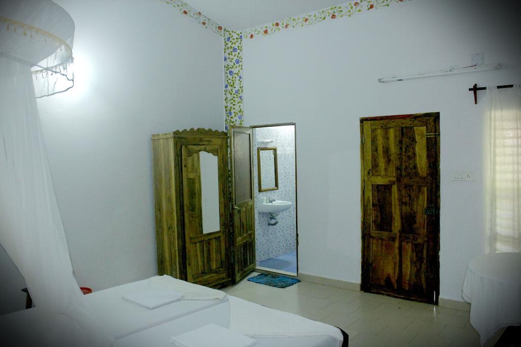 Jickys Nest Hotel Varkala Szoba fotó