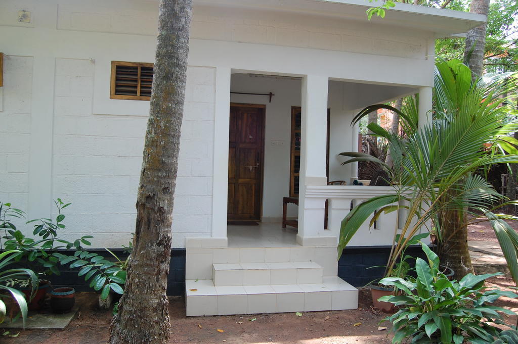 Jickys Nest Hotel Varkala Szoba fotó