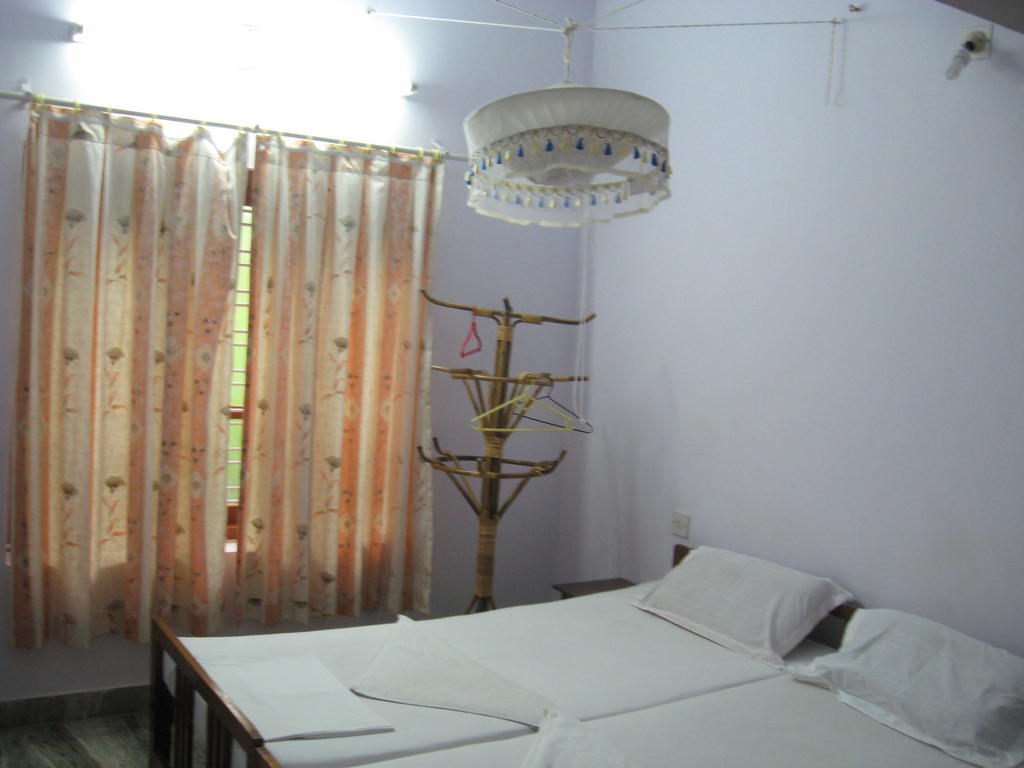 Jickys Nest Hotel Varkala Szoba fotó